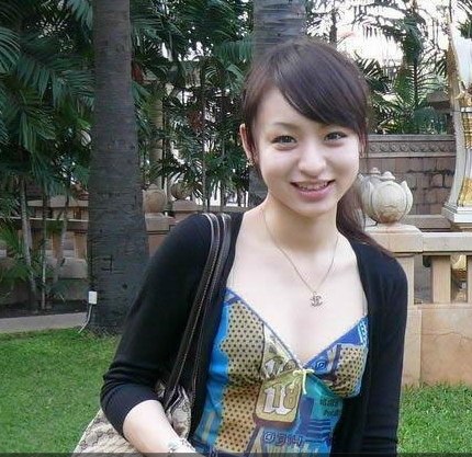 床上的罗曼史启示未剪辑