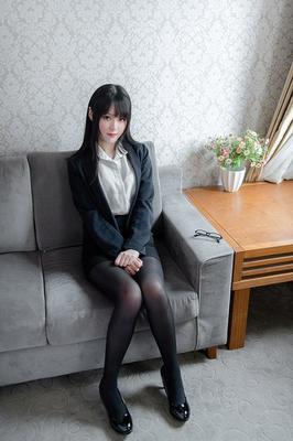 他的夜宴影像无码版